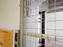 -安东易迷你自助仓储寄存仓库(草桥店)