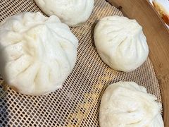 老济南猪肉大葱包-草包包子铺(宽厚里店)