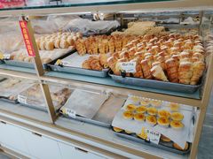 -爱德顺糕点食屋(利民道店)