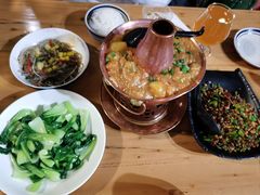 -蜗牛的家旅行主题云南菜餐厅.小酒馆(护国寺店)