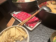 -三出山火锅(南京万象天地店)