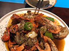 -臻鲜燕海鲜融合餐厅(金陵style店)