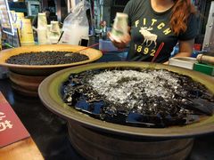 -六合夜市