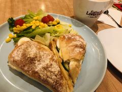 -必胜客(谷埠店)