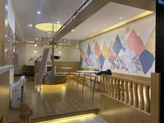-滚猫咖啡·猫咖·猫友好撸猫(未来城店)