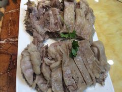 -达吾手抓美食城总部(义乌店)
