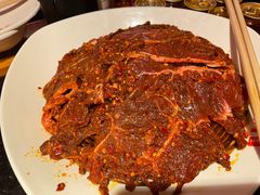 麻辣牛肉片-锅首鲜品火锅(鸳鸯店)