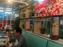 大堂-李先生牛肉面大王(成都东站西广场店)