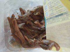 -周黑鸭(武汉武昌区解放路司门口店)