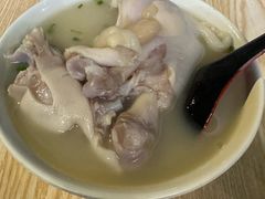 -雷祖芳老妈蹄花店
