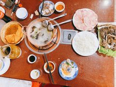 -银同牦牛肉火锅