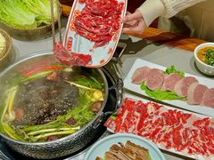 -四点金粥底火锅(沂州里店)