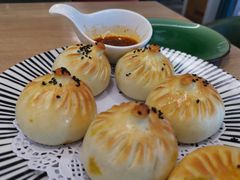 烤包子-阿西娅·西北妈妈拿手菜(华联店)