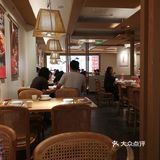 菜品不多,但比较实惠爽口