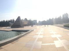 -上海市龙华烈士陵园