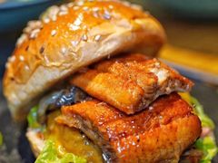 -HIGH FIVE哈福手工汉堡(桂林路店)