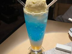 冰激凌苏打-穹六人间 people 6(岳阳路店)