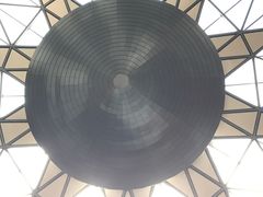 -上海滴水湖皇冠假日酒店