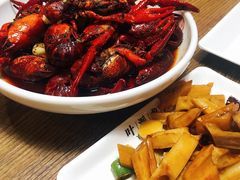 -叶派龙虾•招牌香辣蟹·海鲜(中海国际店)