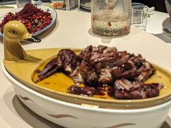 -八府香鸭·啫啫煲(华山路店)