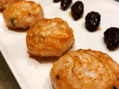 顺德煎虾饼拼酿羊肚菌-Yan Ting 宴庭中餐厅(上海静安瑞吉酒店)