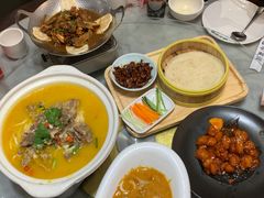 -小菜园新徽菜(宜兴八佰伴店)