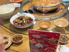 -亮欢寨酸汤鱼(沙冲路店)