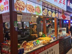 -八一路好吃街(雨田商务大厦店)