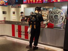 -肯德基(嘉善路地铁站店)