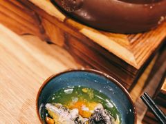 建水汽锅鸡小份-麦麦山云南菜(复地活力城店)
