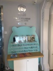 -唯儿诺儿童医院·儿科·眼科·口腔(海岸城店)