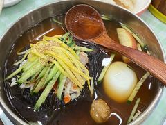 -服务大楼冷面(延大店)