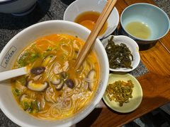 -湘下佬·老长沙吃货铺(顺成·大融城店)