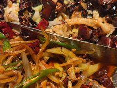 -小鱼小牛·鱼牛干锅·脆鱼火锅(世欧广场店)