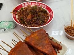 -滴滋味·新疆炒米粉·炒三凉(乌市总店)