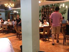 大堂-铁胖子口碑长沙菜·龙虾烧烤(赤岗社区店)