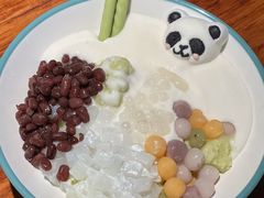 -八月美食小馆(银泰城总店)