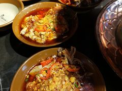 -巴四老城区炭火蛙锅(张江店)