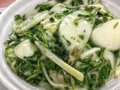 荠菜肉丝冬笋炒年糕-蘭心餐厅(进贤路店)