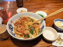 -李犟大爆鳝面·手工蟹黄包(湖滨西湖店)