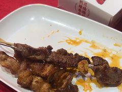 呼伦贝尔大草原羊肉串-龙巢盱眙龙虾·牛蛙·烧烤宵夜(八卦岭店)
