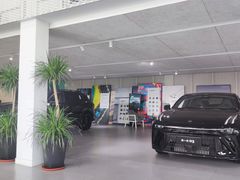 -领克中心(大连万利行)