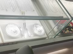 -玉凡奢侈品黄金回收