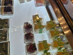 -UH祐禾(武汉武商MALL店)