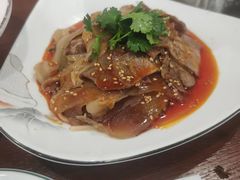 -湖南人家湘菜馆(镇江路店)