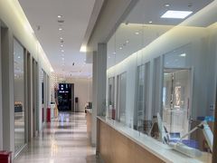 -亨吉利世界名表中心(飞亚达大厦店)