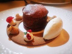 熔岩巧克力蛋糕-福楼法餐厅FLO