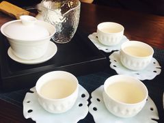 -碧露轩·大益茶体验馆(镇江路店)