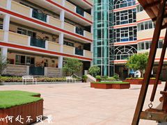 -上海市第一师范学校附属小学