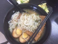 -花溪巷牛肉粉(泉城路店)